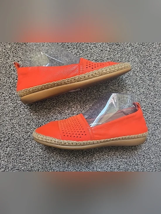 Clarks Artisan Reeney Helen Orange Leather Slip On Espadrille Flats Loafer 8M - Picture 8 of 10